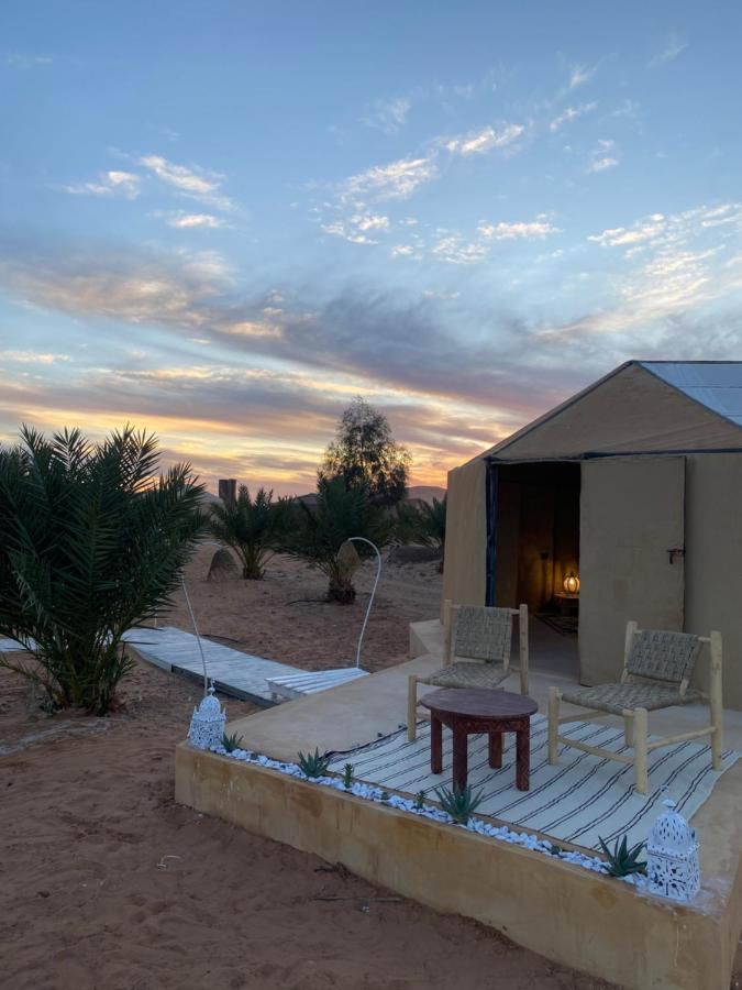 Sky View Camp Hotel Мерцуга Екстериор снимка