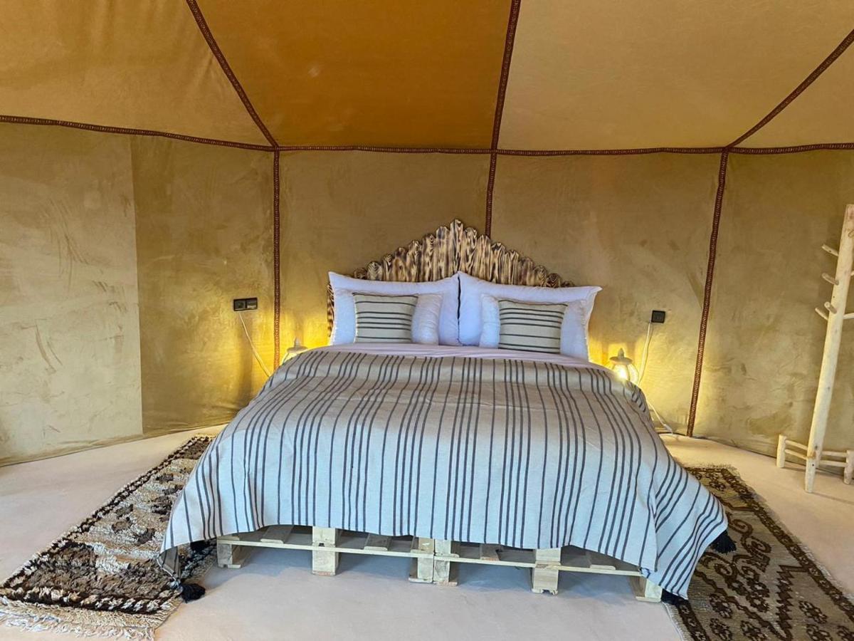 Sky View Camp Hotel Мерцуга Екстериор снимка