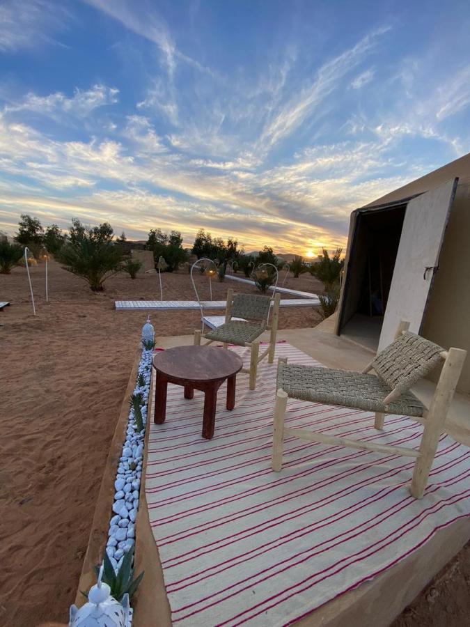 Sky View Camp Hotel Мерцуга Екстериор снимка