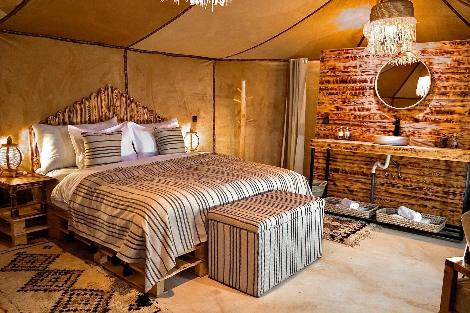 Sky View Camp Hotel Мерцуга Екстериор снимка