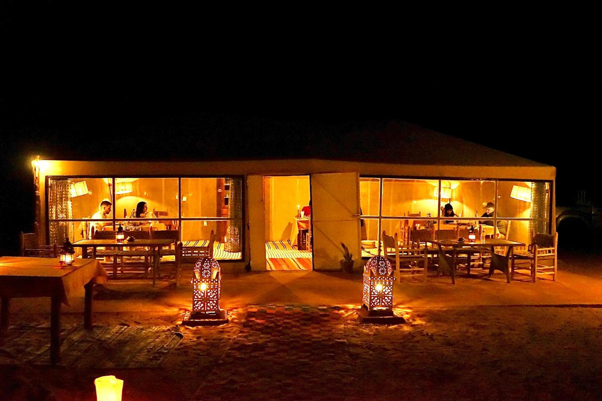 Sky View Camp Hotel Мерцуга Екстериор снимка