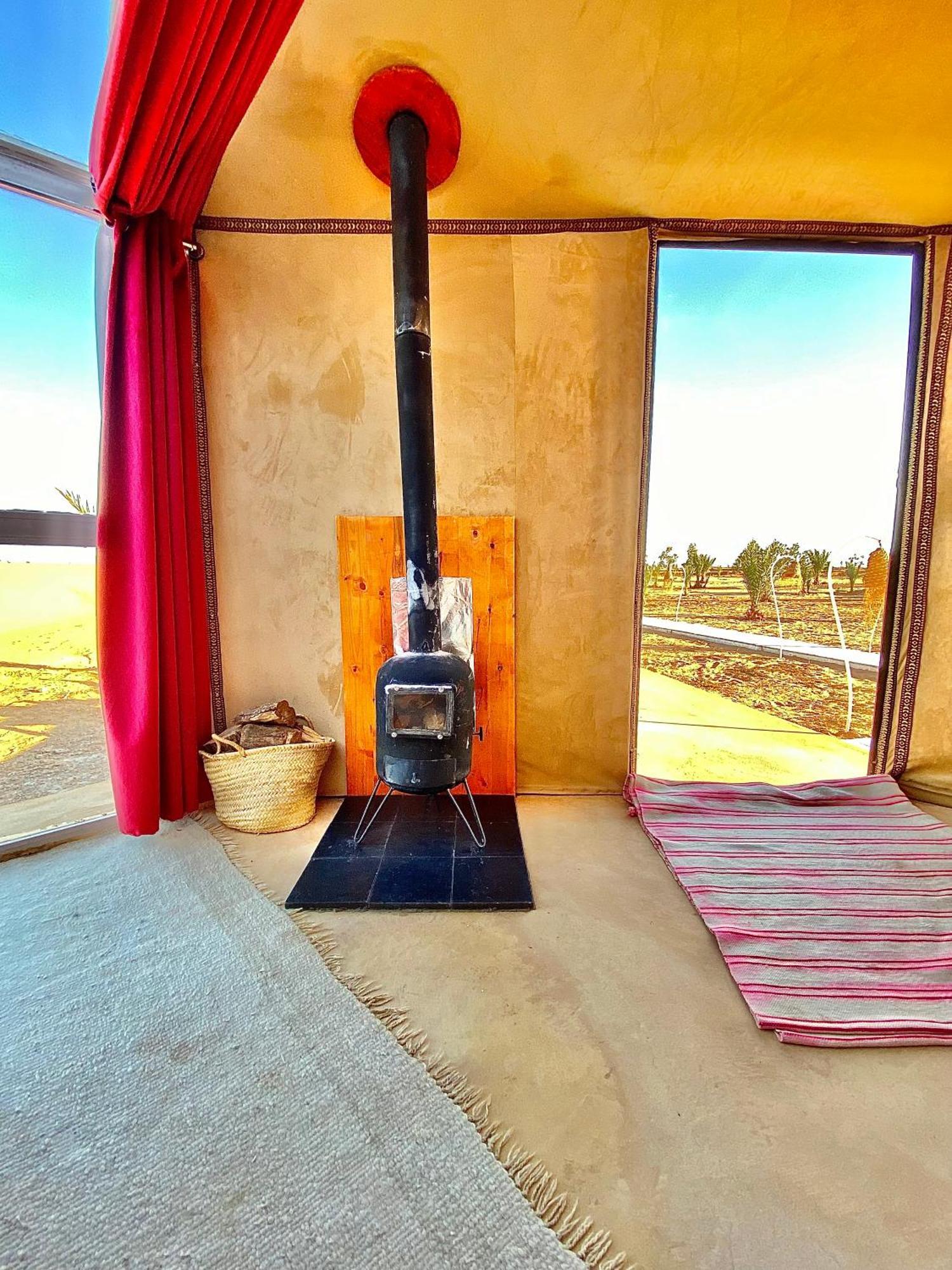 Sky View Camp Hotel Мерцуга Екстериор снимка